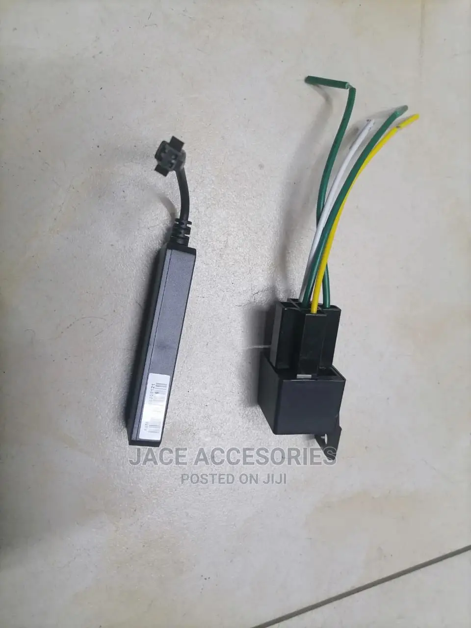 Car/Bike/Lorry/Tractor GPS Tracker