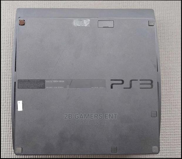 Ps3/Play Station 3 Console - thumbnail 3