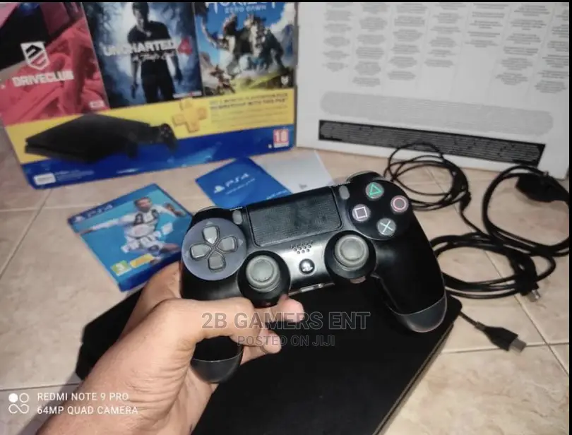 Slim Play Station/Ps4 EX UK, Used