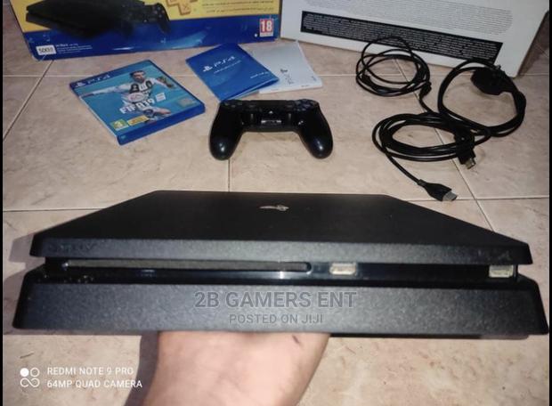 Slim Play Station/Ps4 EX UK, Used - thumbnail 4