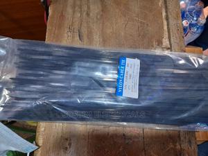 300mm Cable Ties - thumbnail 2