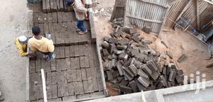 Machine Cut Stones - thumbnail 2