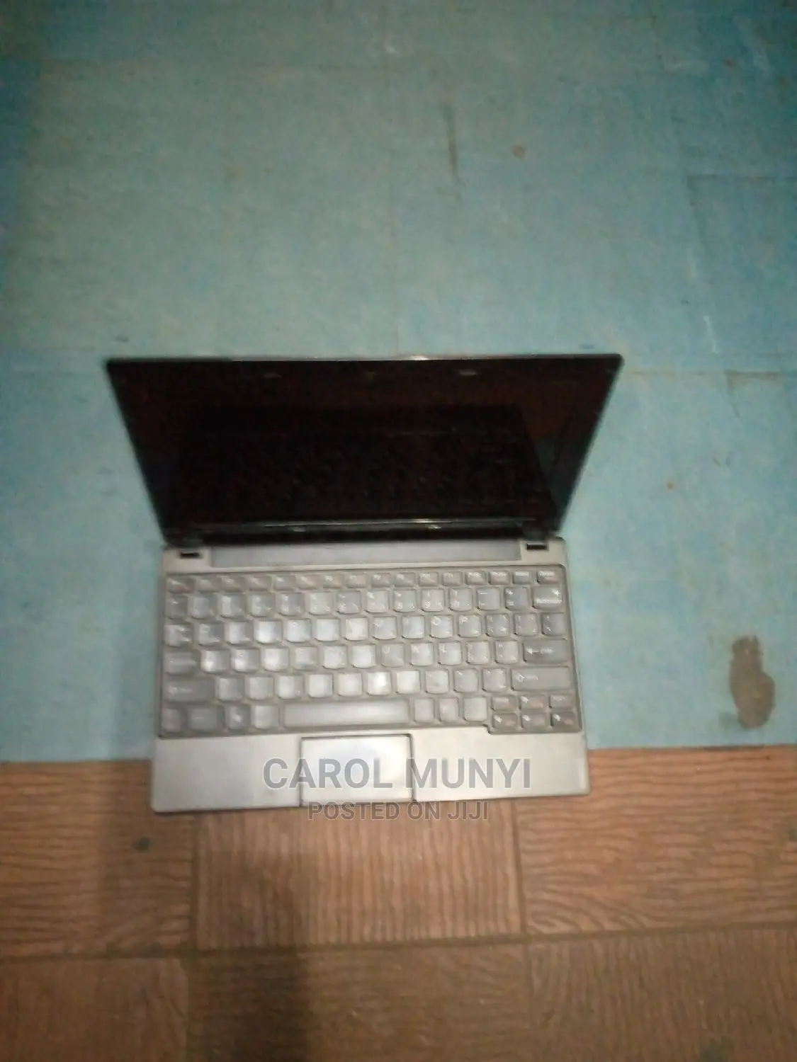 Laptop Lenovo 2GB Intel Atom HDD 320GB
