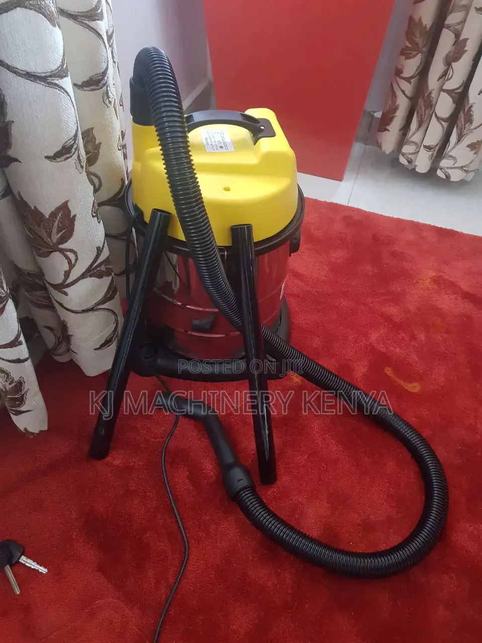 20ltres Capacity Vacuum