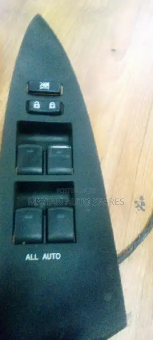 Master Switch for Toyota RAV4 Ac31/Vanguard New Model.