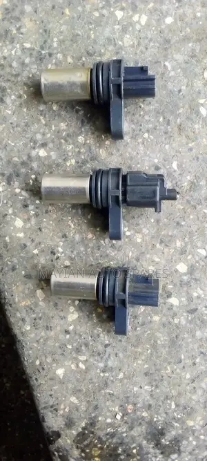 Crankshaft Position Sensor for Nissan X-Trail T30.