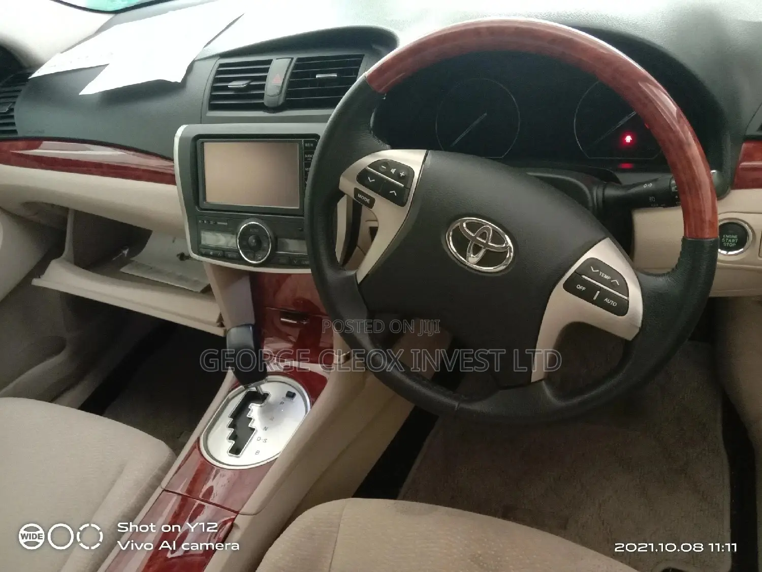 Toyota Premio 2015 Silver