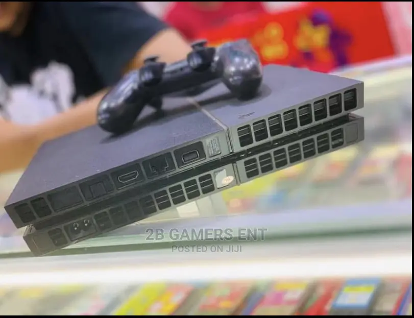 EX UK Play Station 4 500 Gb,!