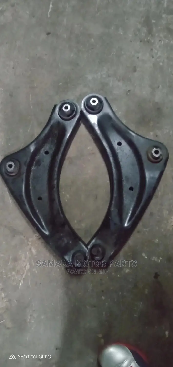 Juke Front Arm Ex Japan