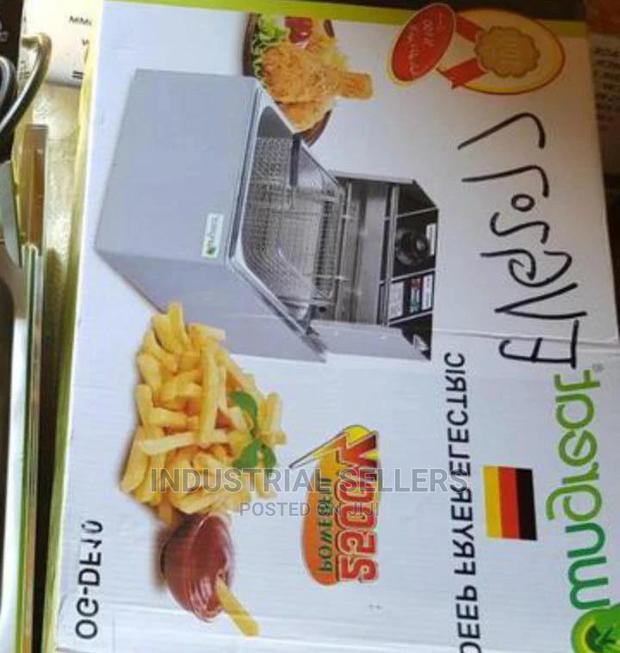 Useful Single Deep Fryer - main view