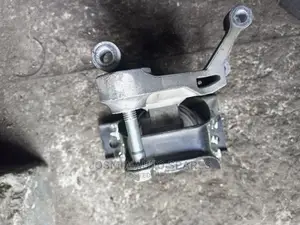 Nissan Bluebird Engine Mounts