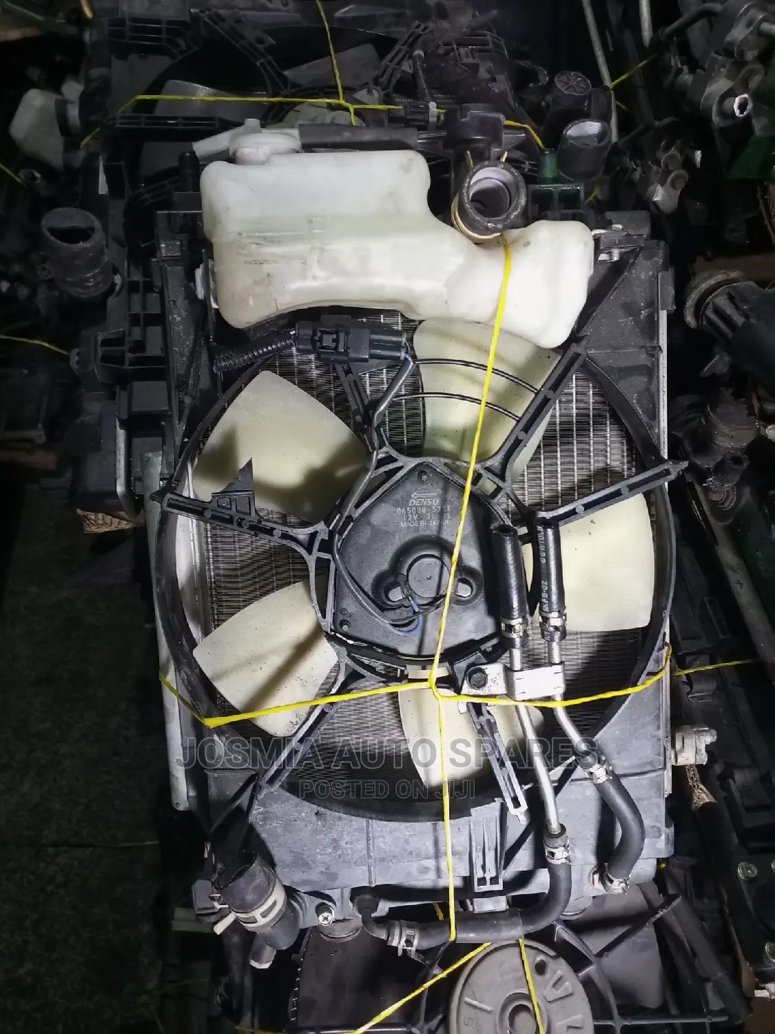 Daihatsu Mira Radiator
