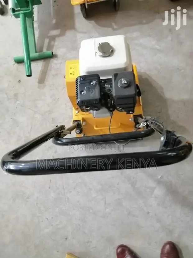 Plate Compactor With Honda Engine