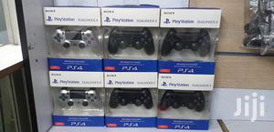 Ps4 Pad/Controllers