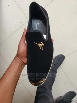 Louis Vuitton Mocs
