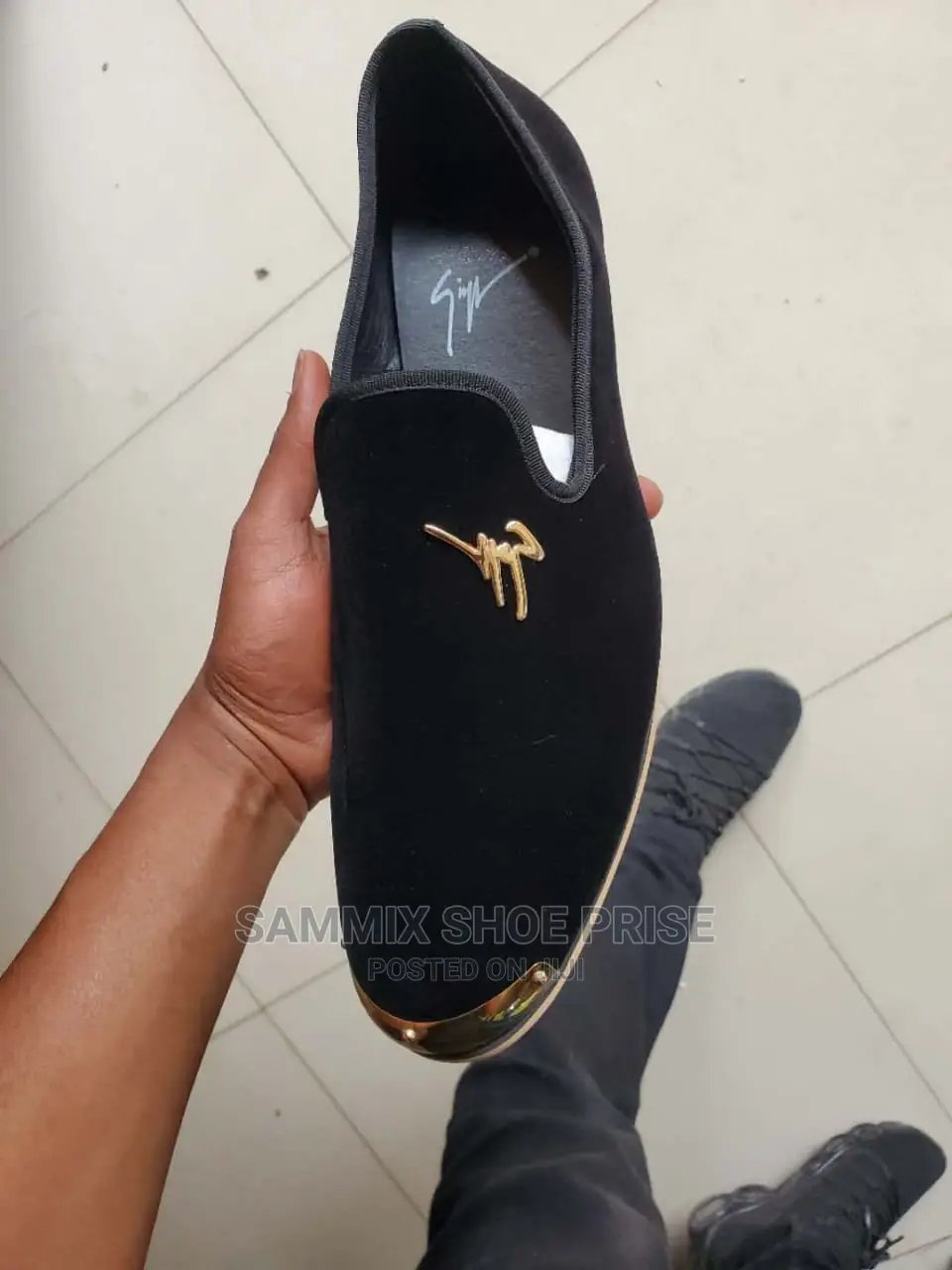 Louis Vuitton Mocs