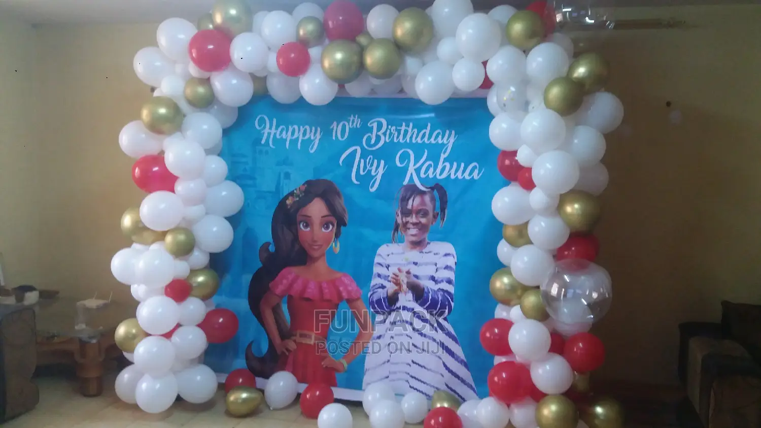 Balloon Garland And Backdrops For Cake Tables And Booths