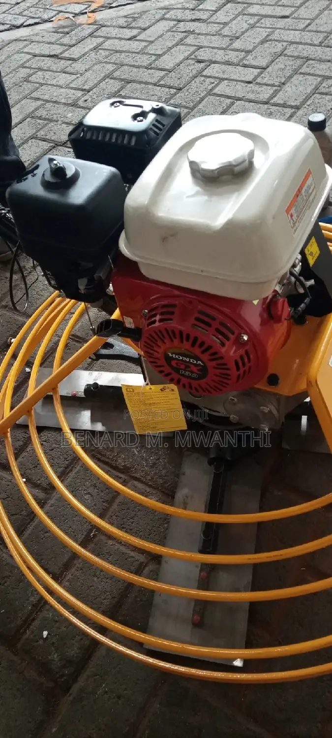 Power Trowel Honda