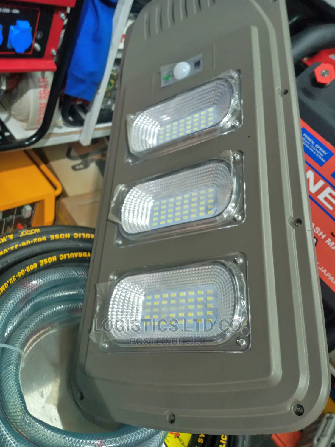 Dat Solar Light at - 8760
