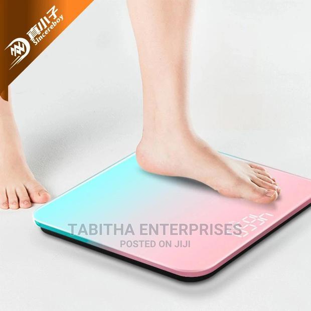 Bathroom Scale - main view