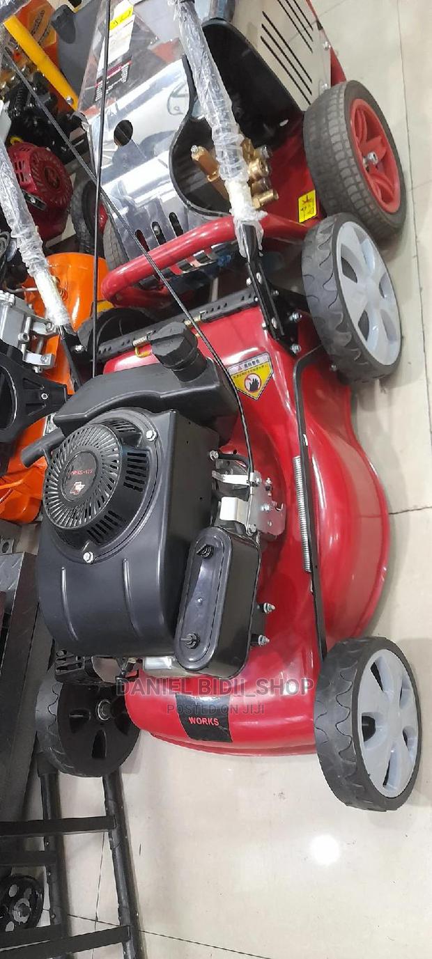 Quality Lawn Mower 139cc 4stroke - thumbnail 2