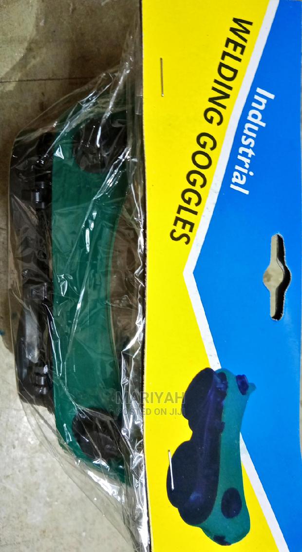 Safety Welding Googles - thumbnail 2