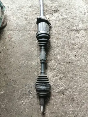 Toyota Noah/Voxy Drive Shaft.