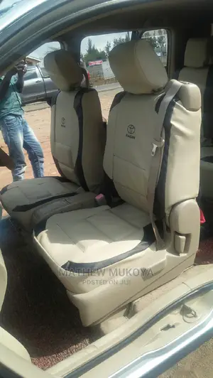 Raumm Toyota Car Seat Covers