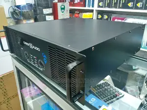 Crest Audio Power Amplifier Ca9
