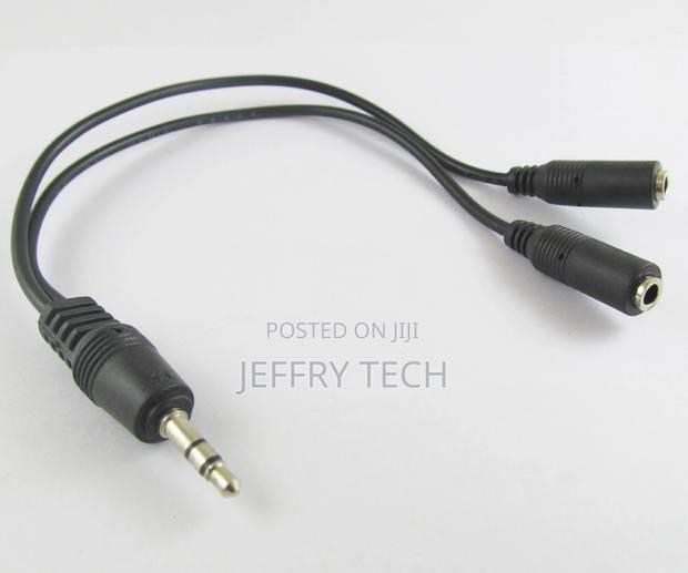 25cm 3.5mm 1/8" Stereo 1 Male to 2 Female AUX Y Splitter Au