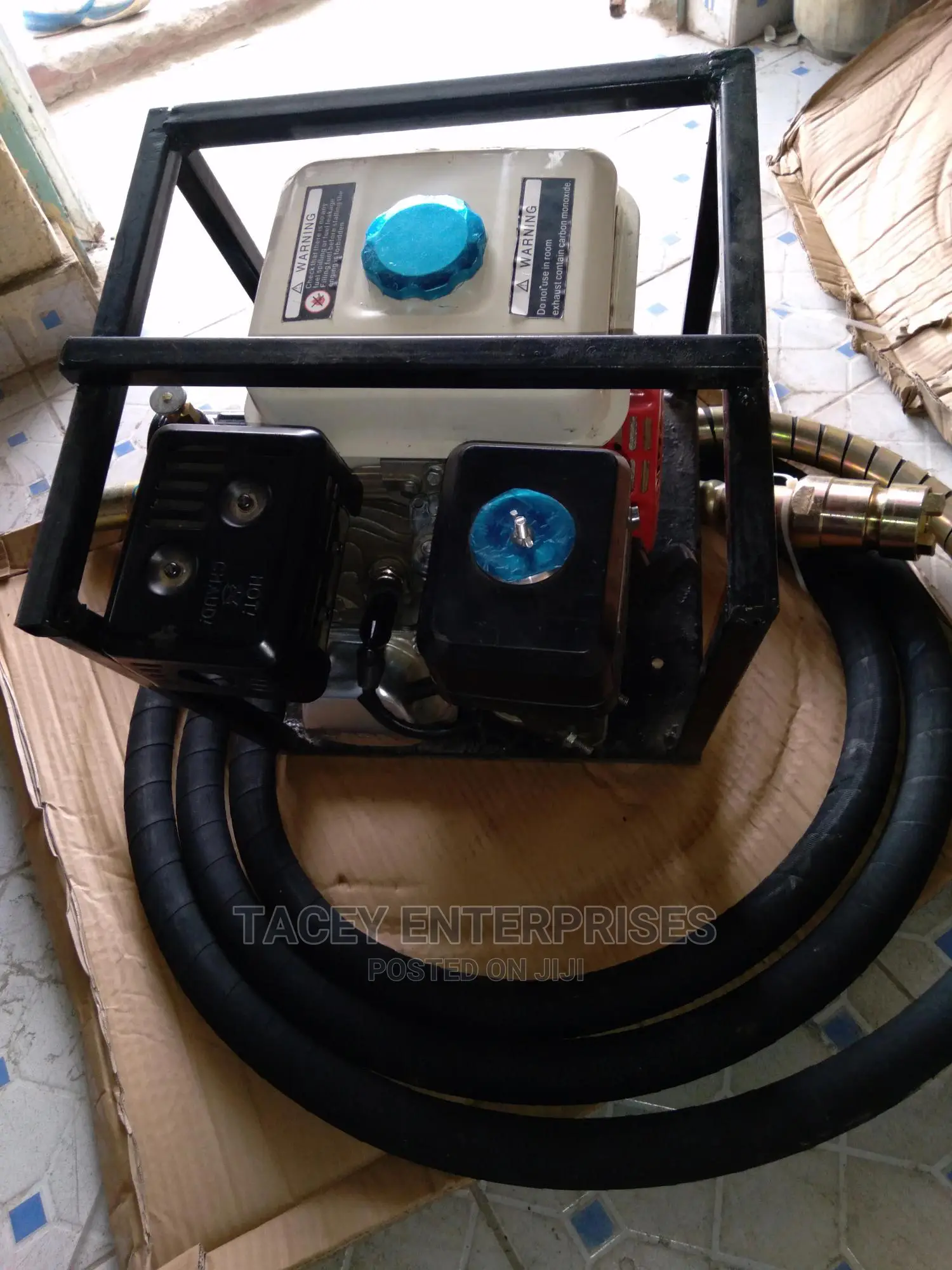 For Hire: Concrete Mixer + Concrete Vibrator