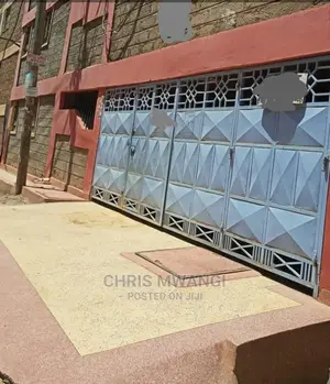 2bdrm Block of Flats in Zimmer, Zimmerman for Sale
