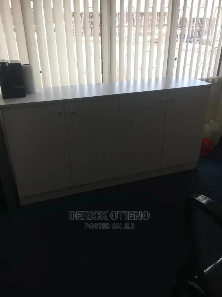 Office to Let in Westland