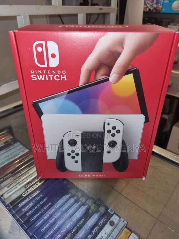 Nintendo Switch Oled - thumbnail 3