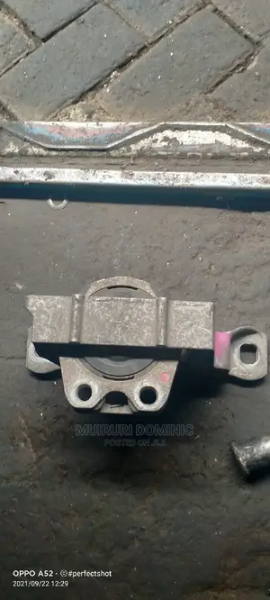 Mazda Axela/Premacy Engine Mount