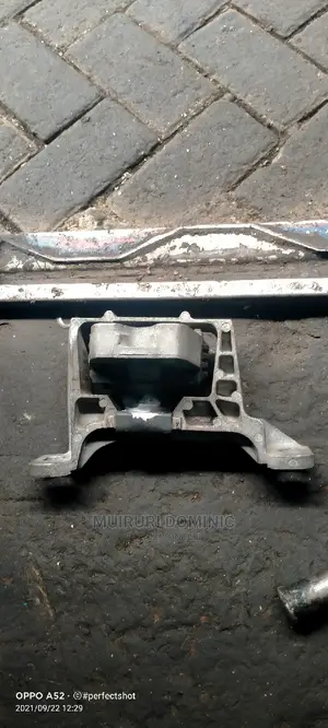 Mazda Axela/Premacy Engine Mount