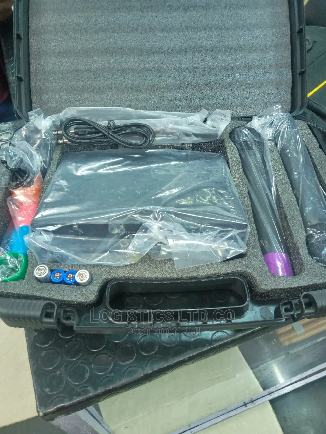 Pro Sound Microphone UHF 200