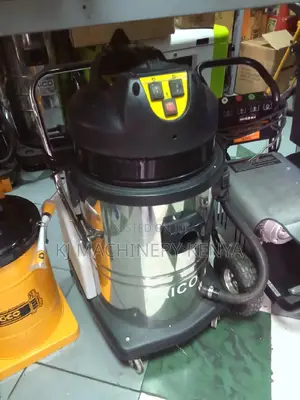 Quality Vacuum Cleaner 20ltrs