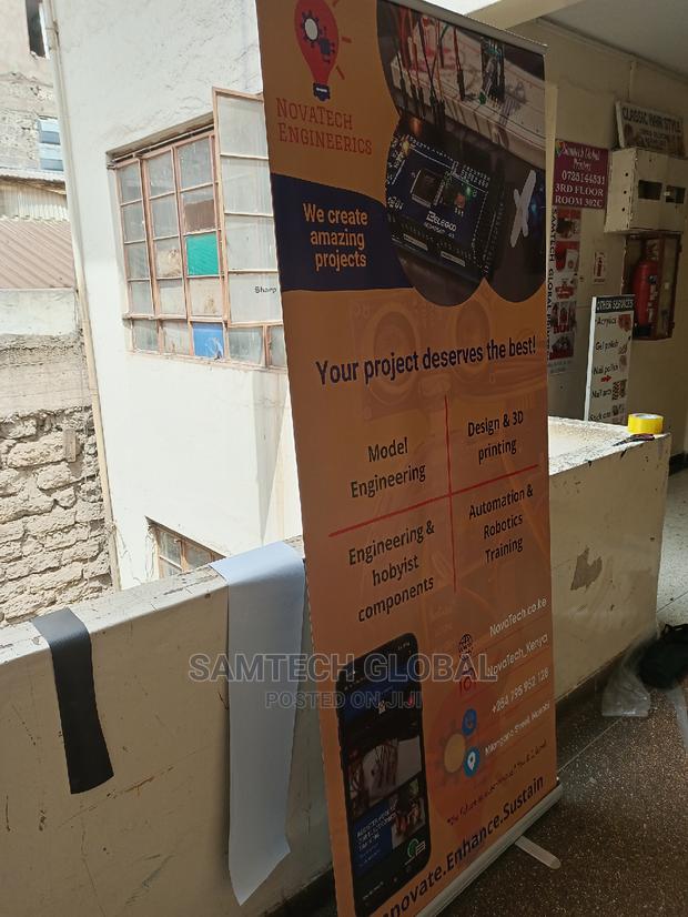 Offer on Narrow Base Roll Up Banner Printing