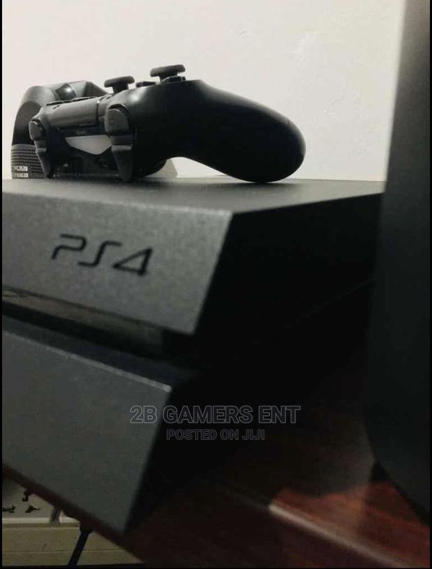 Ps4 Ex Uk Slightly Used Machine - main view