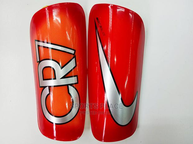 CR7 Mercurial Lite Shin Guard