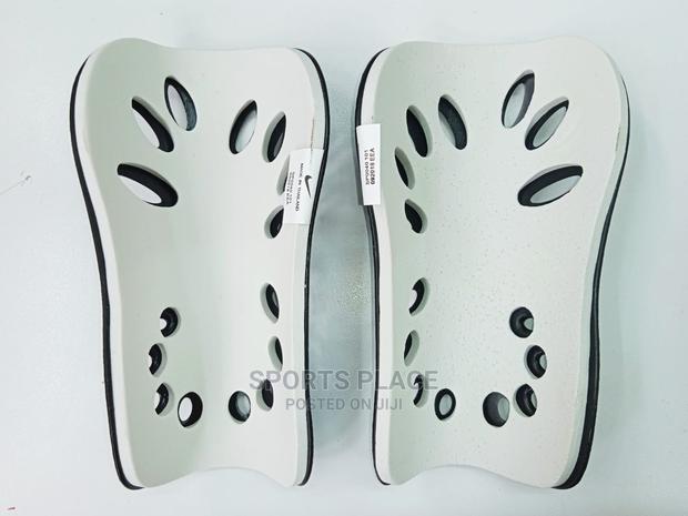 Nike Shin Guards - thumbnail 2