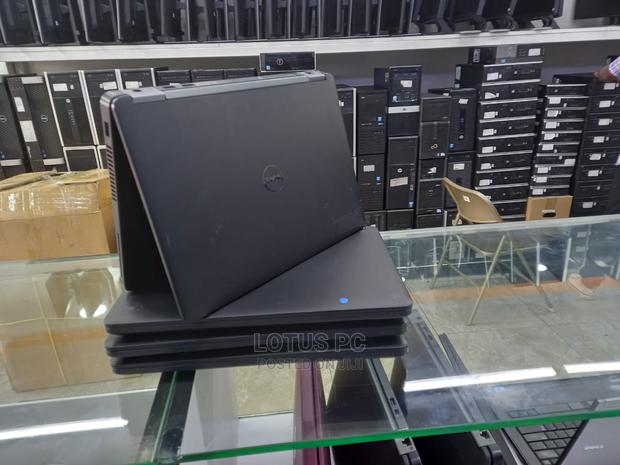 Laptop Dell Latitude 12 E5270 8GB Intel Core I5 SSD 128GB