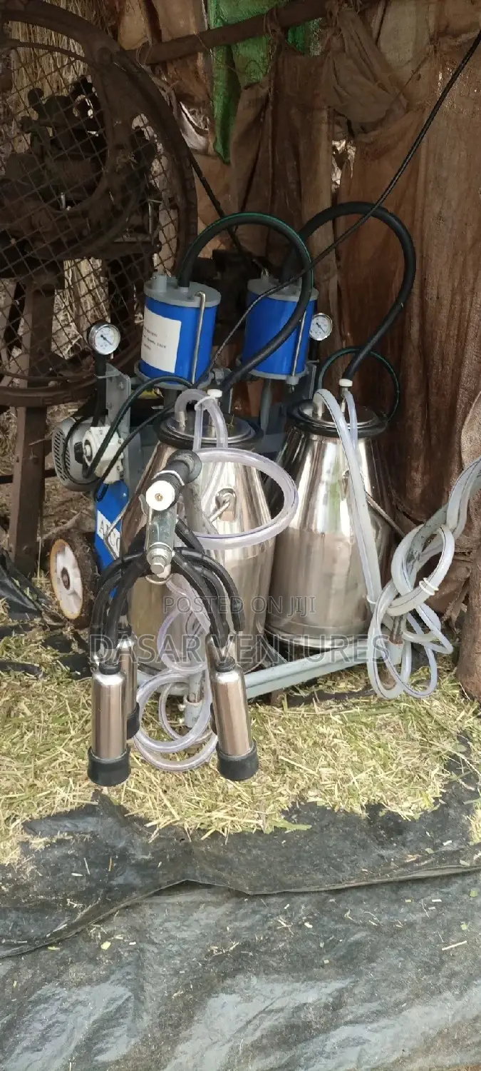 Aico Double Cow Milking Machine