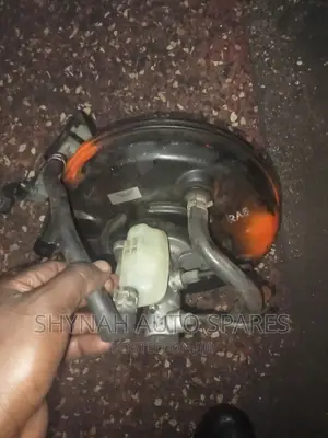 Brake Master Cylinder and Booster Toyota Harrier New Model.