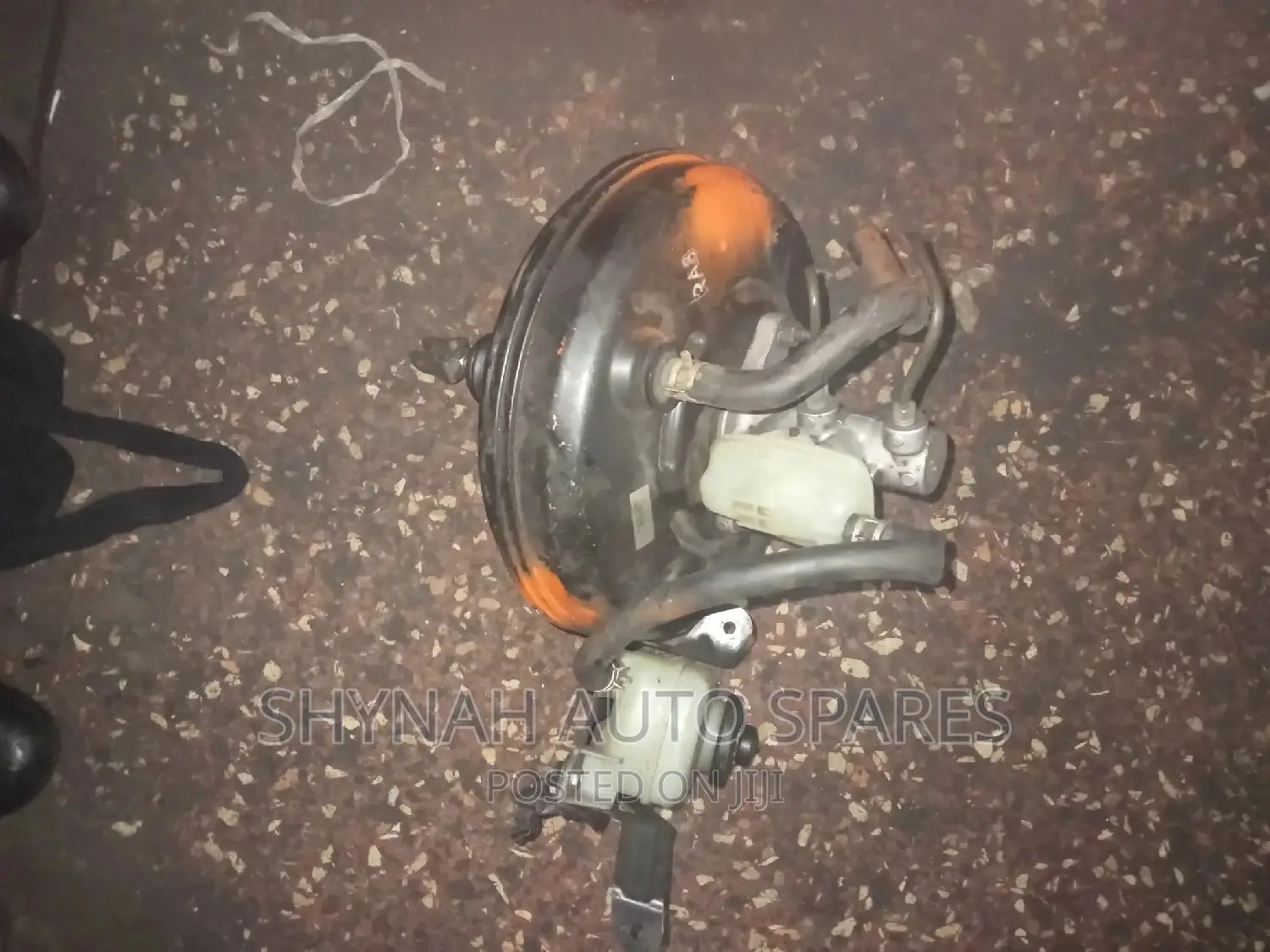 Brake Master Cylinder and Booster Toyota Harrier New Model.