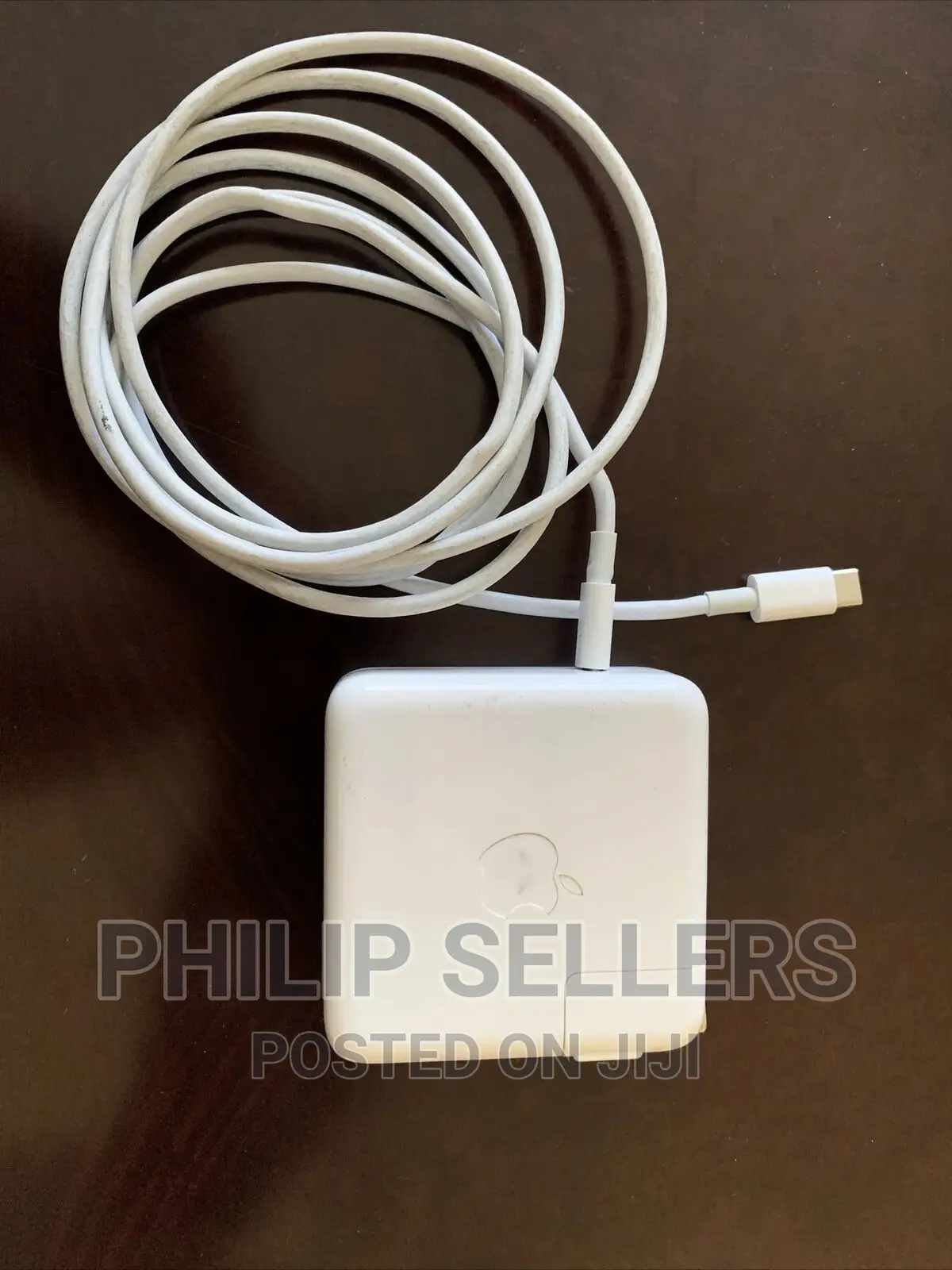 Original OEM APPLE Macbook Pro USB-C Port 61W Charger+Cable