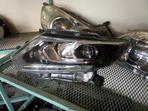 Extrail Headlight