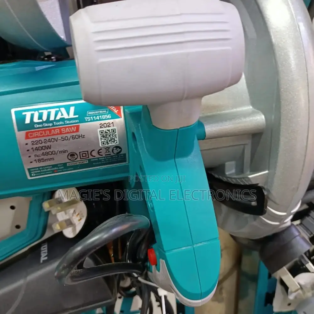 Verified Total Circular Saw 1400w
