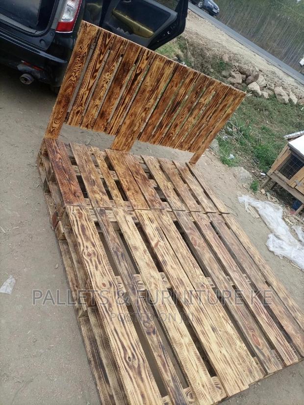 Pallet Bed 5 by 6 - thumbnail 2